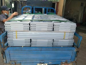 mâm sắt v lỗ giá rẻ