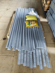 Sắt v lỗ đa năng v3x 3cm