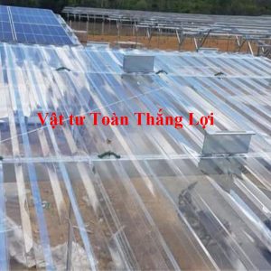tôn nhựa lấy sáng poly